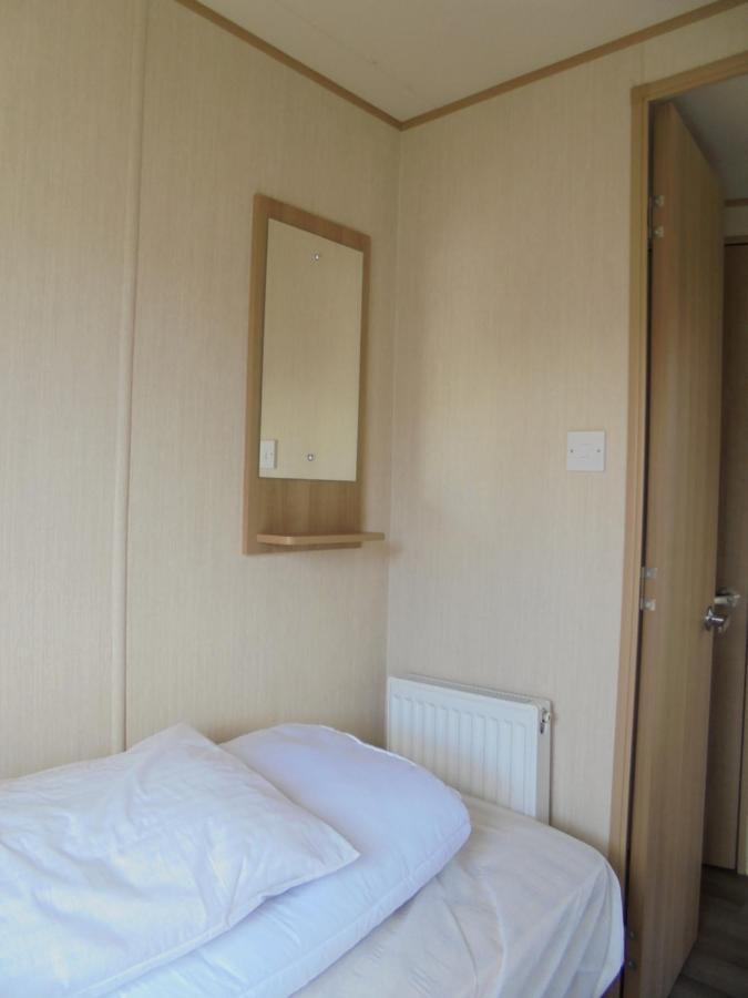 Kingfisher : Horizon Ii:- 8 Berth, Close To Site Entrance Ingoldmells Exterior foto